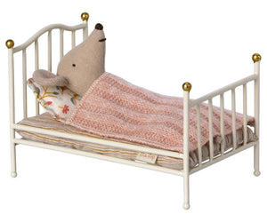 Vintage Bed Mouse - Off White