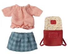Load image into Gallery viewer, Clothes And Bag, Big Sister Mouse - Red
