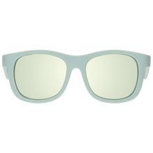 Load image into Gallery viewer, The Daydreamer Polarized Sunglasses
