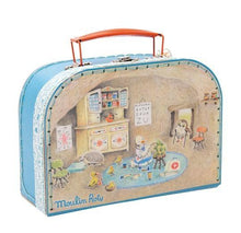 Load image into Gallery viewer, Doctor&#39;s Medical Bag
