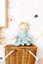 Load image into Gallery viewer, Mini Lilly Kitty Grey Linen
