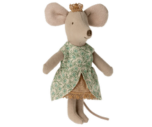 Load image into Gallery viewer, Princess Mouse, Little Sister In Matchbox
